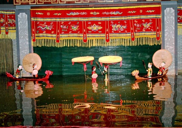 Từ Hà Nội đi du lịch Nam Định bằng xe ghép: Những địa điểm không thể bỏ qua